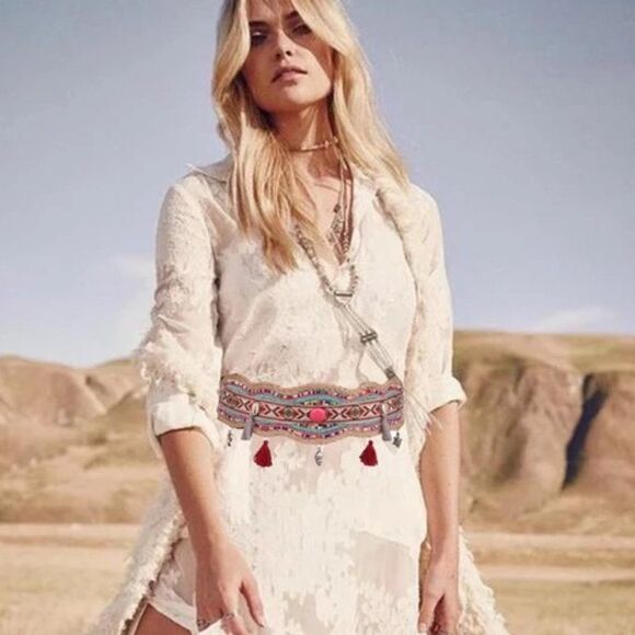 Sea Shell Boho Colorful Elastic Waist Belt CREAM FUCHSIA with Natural Stones - Picture 3 of 3